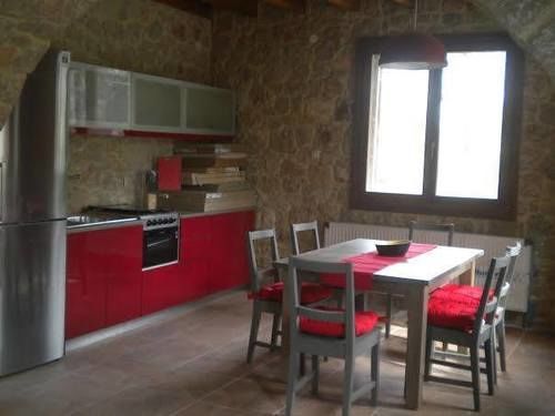 Pyrgos Luxury Country